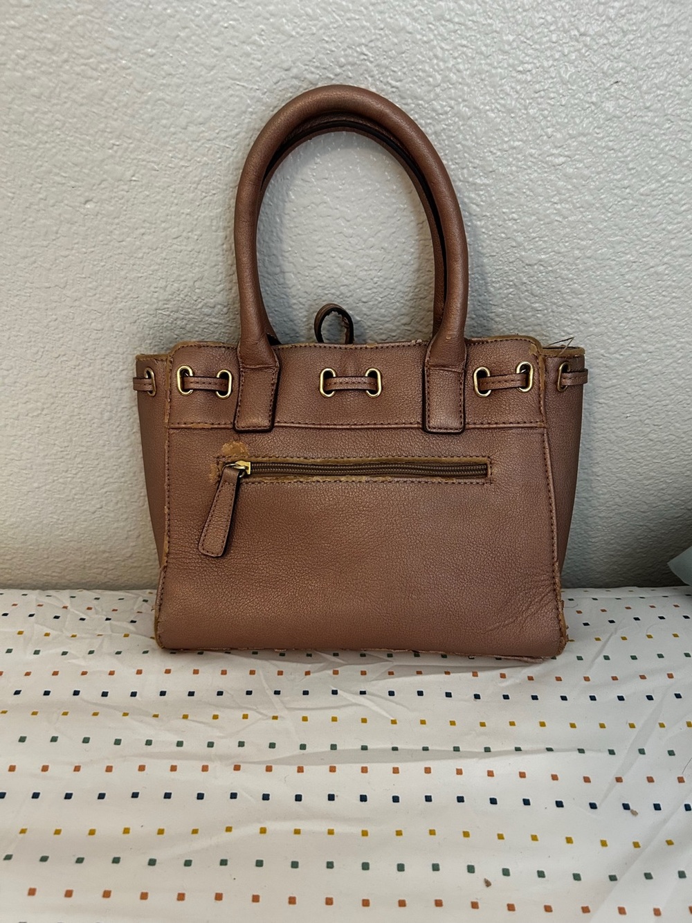 Liz Claiborne Chestnut Brown Pebbled Leather Shoulder Bag with Bow Detail - Picture 2 of 5